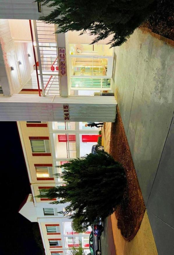Bposhtels Charlotteホステル エクステリア 写真